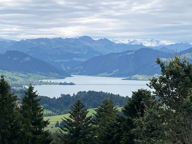 Etzel-Wanderung Tourenleiter: Jörg Wochele