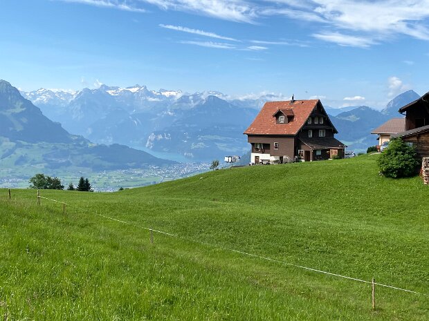 Wanderung am Fusse der Mythen Tourenleiter: Jörg Wochele Rekognosierungsbilder